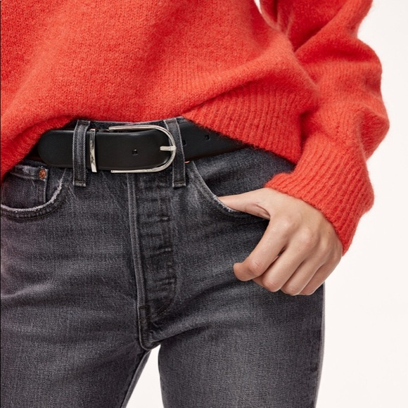 Aritzia Black Belt - Picture 3 of 3
